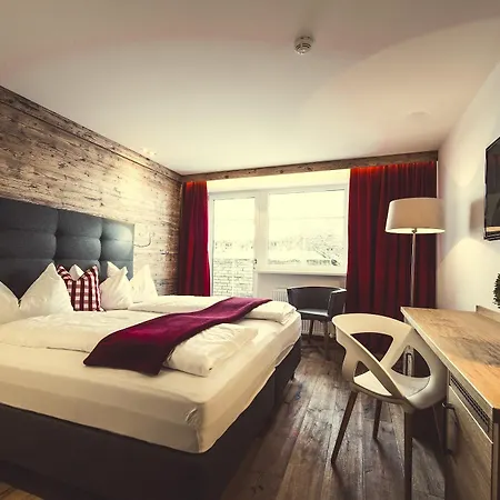 Hotell Kellerwirt 3*